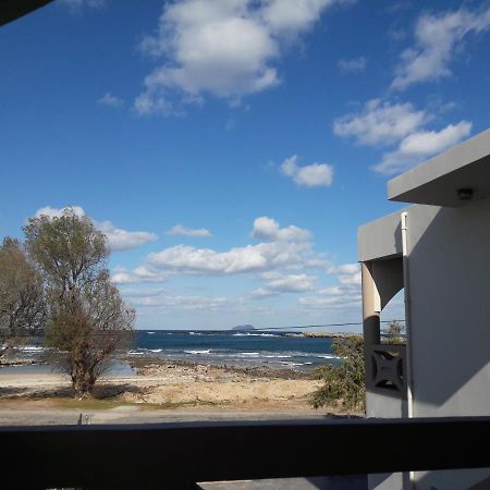 Kolimbito Sea Side Apartment Фаласарна Екстериор снимка