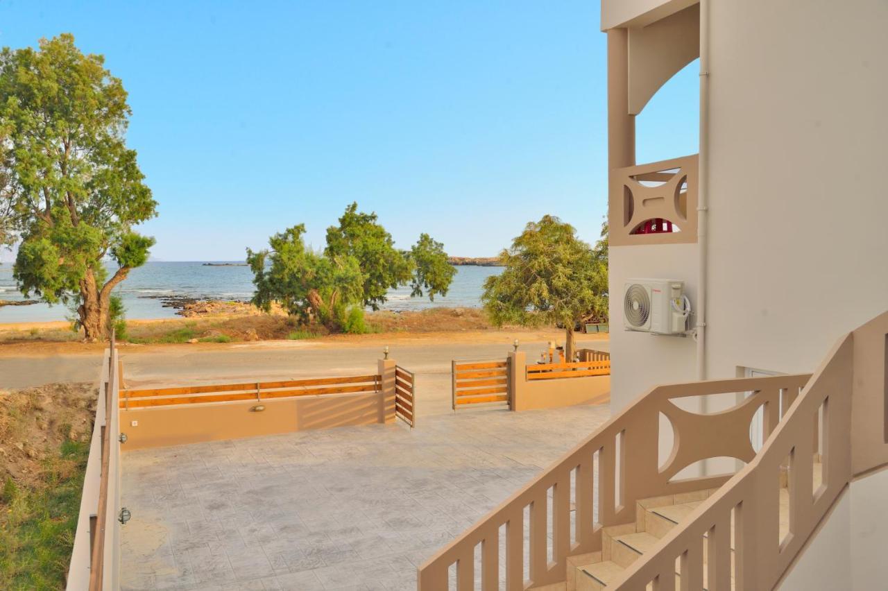 Kolimbito Sea Side Apartment Фаласарна Екстериор снимка