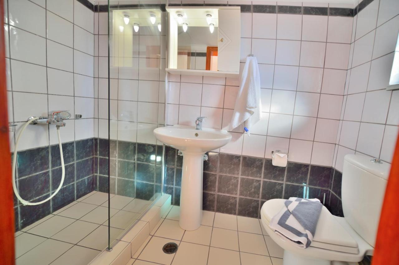 Kolimbito Sea Side Apartment Фаласарна Екстериор снимка