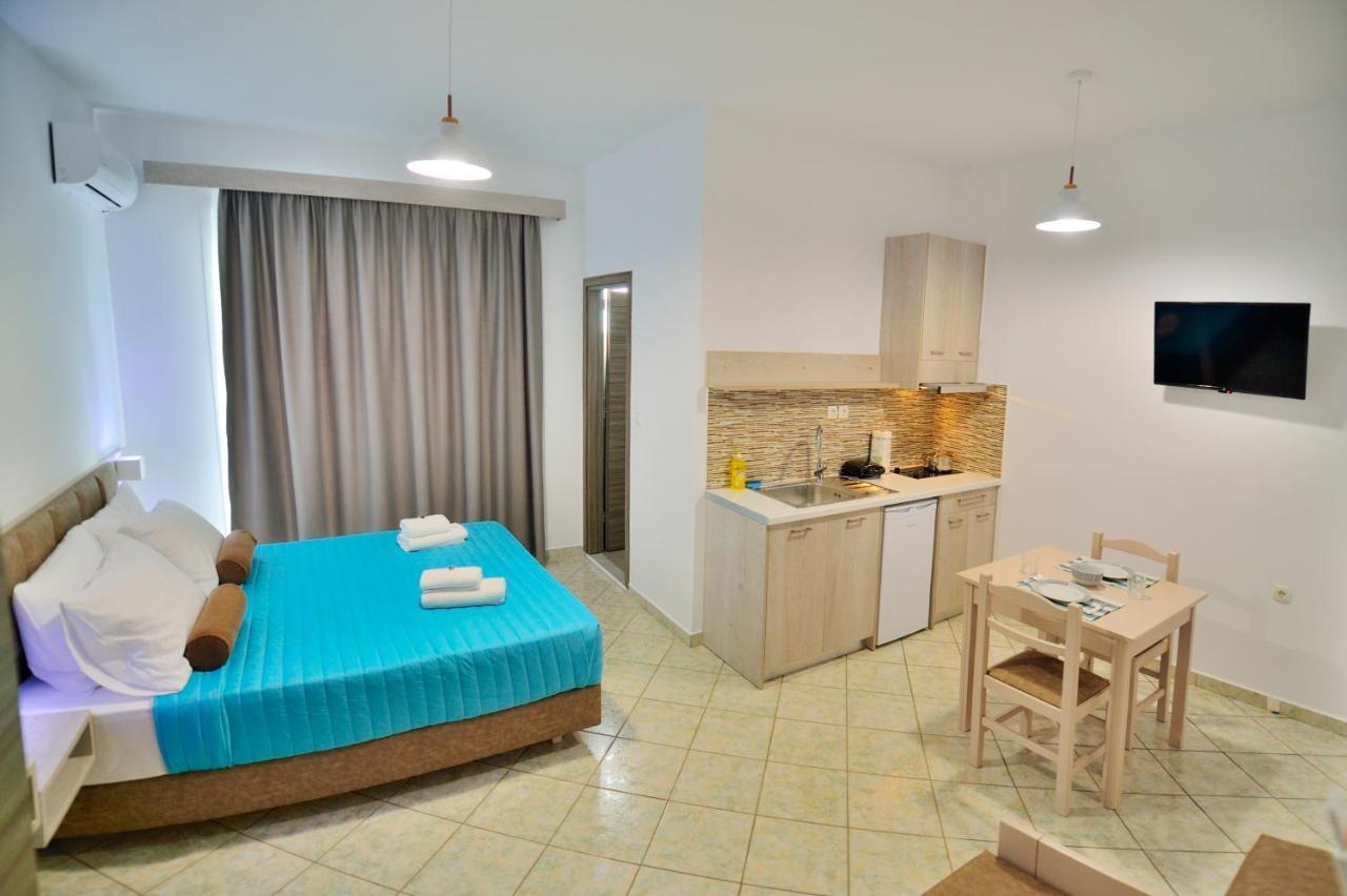 Kolimbito Sea Side Apartment Фаласарна Екстериор снимка