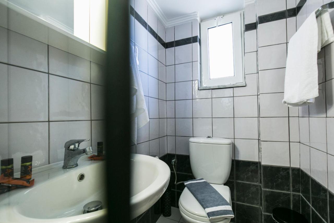 Kolimbito Sea Side Apartment Фаласарна Екстериор снимка